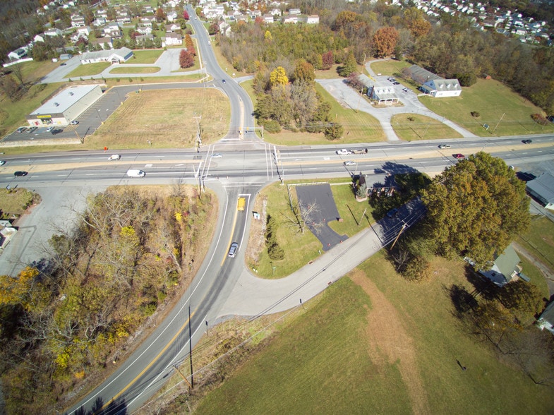 936 Monocacy Creek Rd, Birdsboro, PA for sale - Building Photo - Image 3 of 14