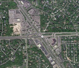 43141-43315 Woodward Ave, Bloomfield Hills, MI - AERIAL  map view