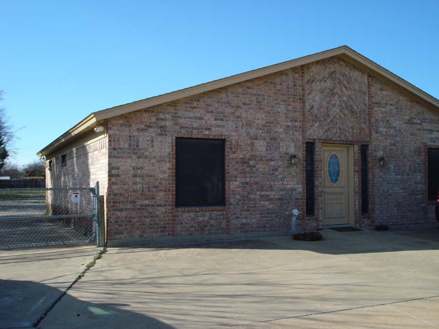 607 N Las Vegas Trl, Fort Worth, TX for sale Primary Photo- Image 1 of 1