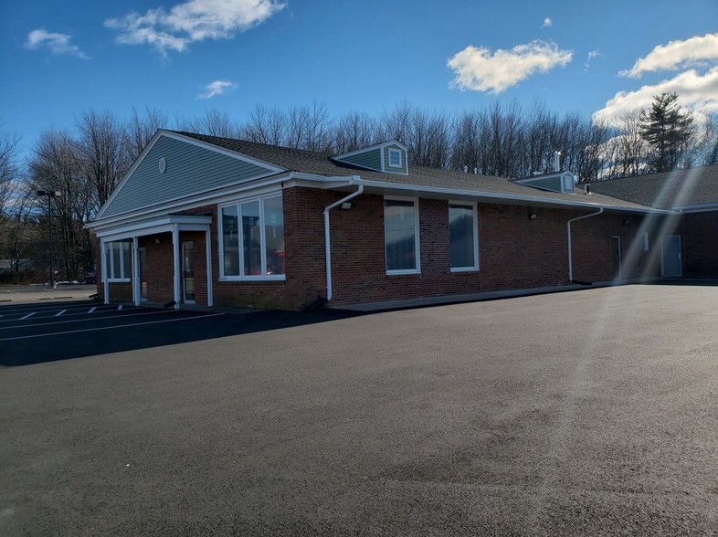 451 Russell St, Hadley, MA for lease - Building Photo - Image 2 of 2