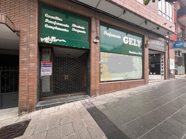 Retail in Avilés, Asturias for lease - Building Photo - Image 1 of 9