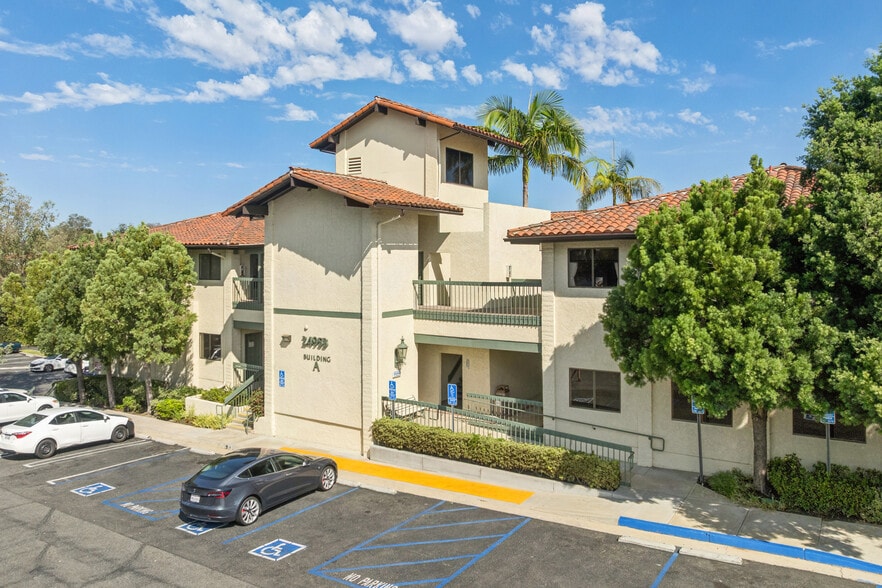 24953 Paseo De Valencia, Laguna Hills CA - Commercial Real Estate
