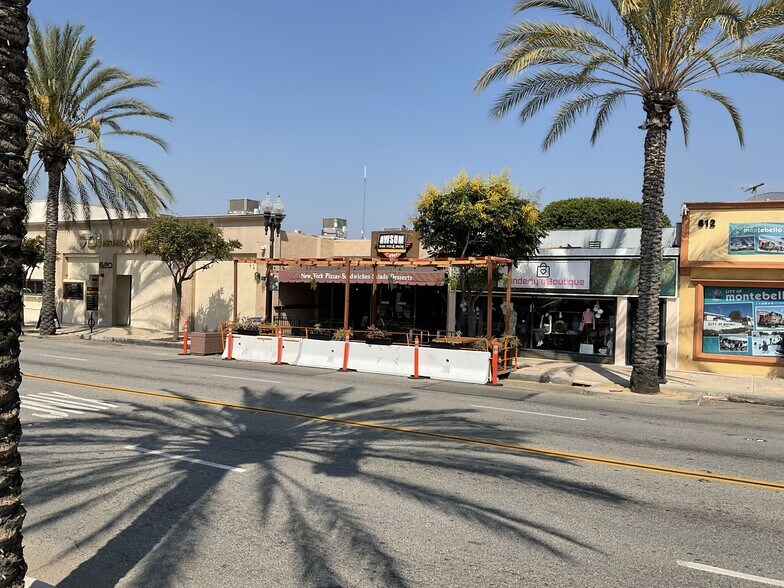 616 W Whittier Blvd, Montebello, CA 90640 (la Pizza Loca)