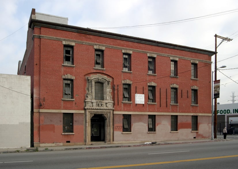 1727 N Spring St, Los Angeles, CA for sale - Building Photo - Image 2 of 4