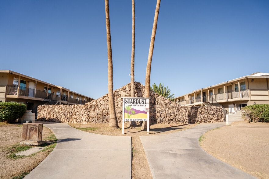 The Barnard Street Portfolio portfolio of 2 properties for sale on LoopNet.com - Building Photo - Image 1 of 16