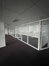 36 Avenue Pierre Brossolette, Malakoff for lease Building Photo- Image 2 of 9