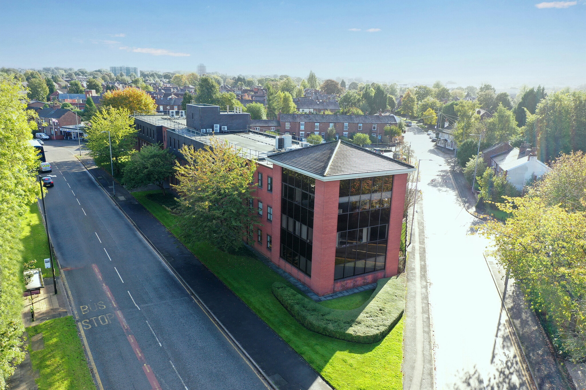 Palatine Rd, Manchester for lease Building Photo- Image 1 of 8