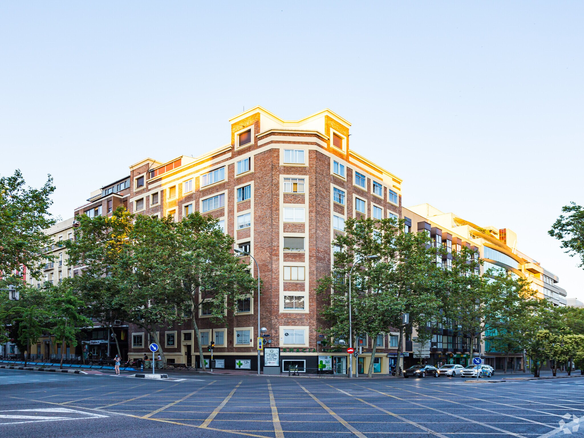 Calle del Príncipe de Vergara, 99, Madrid, Madrid for sale Primary Photo- Image 1 of 1