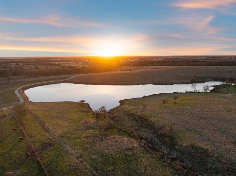 3290 Rosenthal Pkwy, Lorena, TX for sale - Building Photo - Image 1 of 1