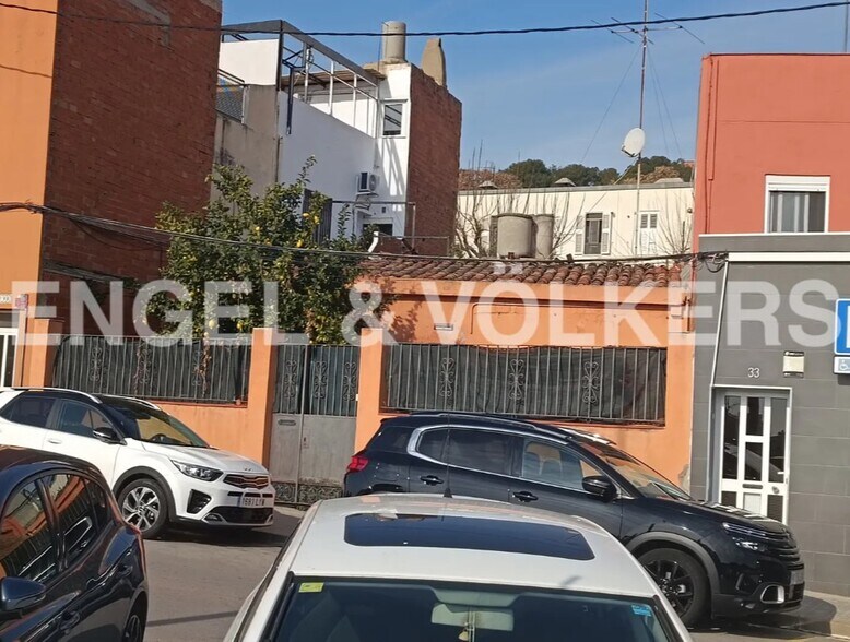 Multifamily in Badalona, Barcelona for sale - Building Photo - Image 1 of 4