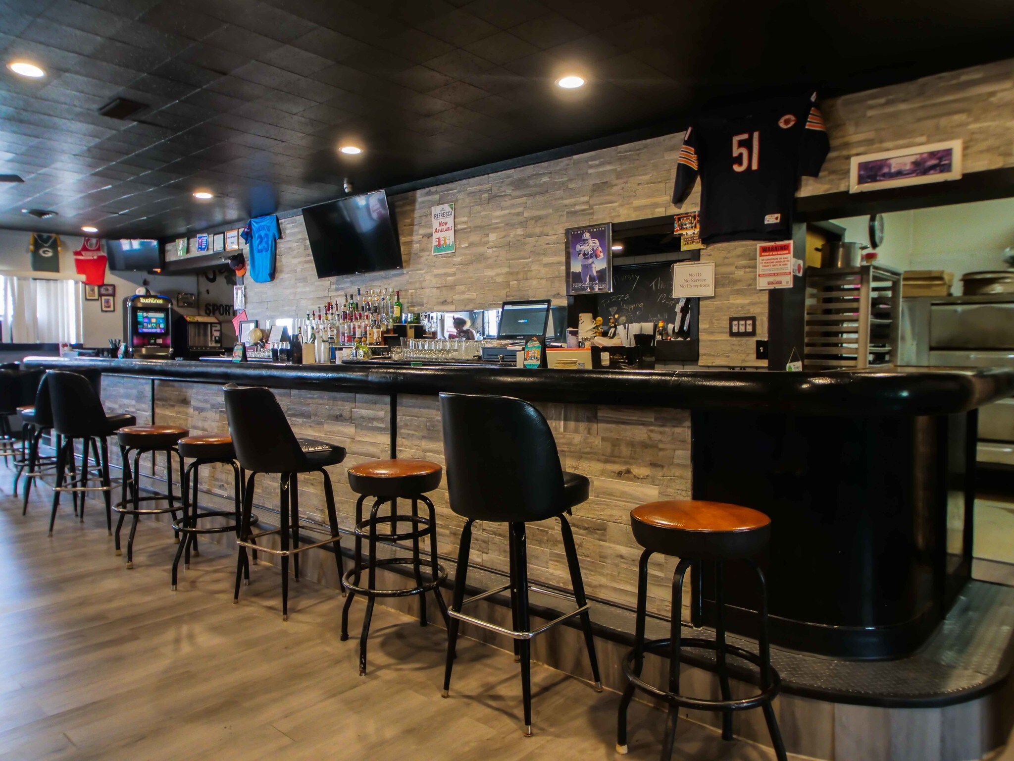 2500 52nd St, Kenosha, WI for sale Interior Photo- Image 1 of 1