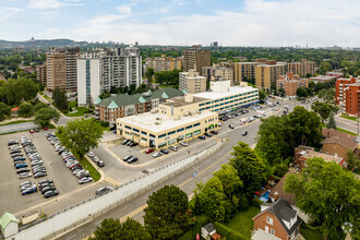 5501-5579 Av Westminster, Cote-St-Luc, QC - aerial  map view - Image1