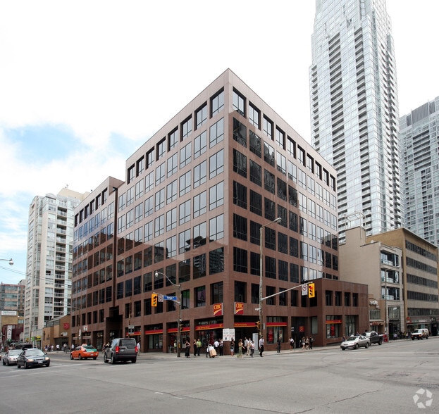 1 Eglinton Ave E, Toronto, ON for lease - Building Photo - Image 2 of 14