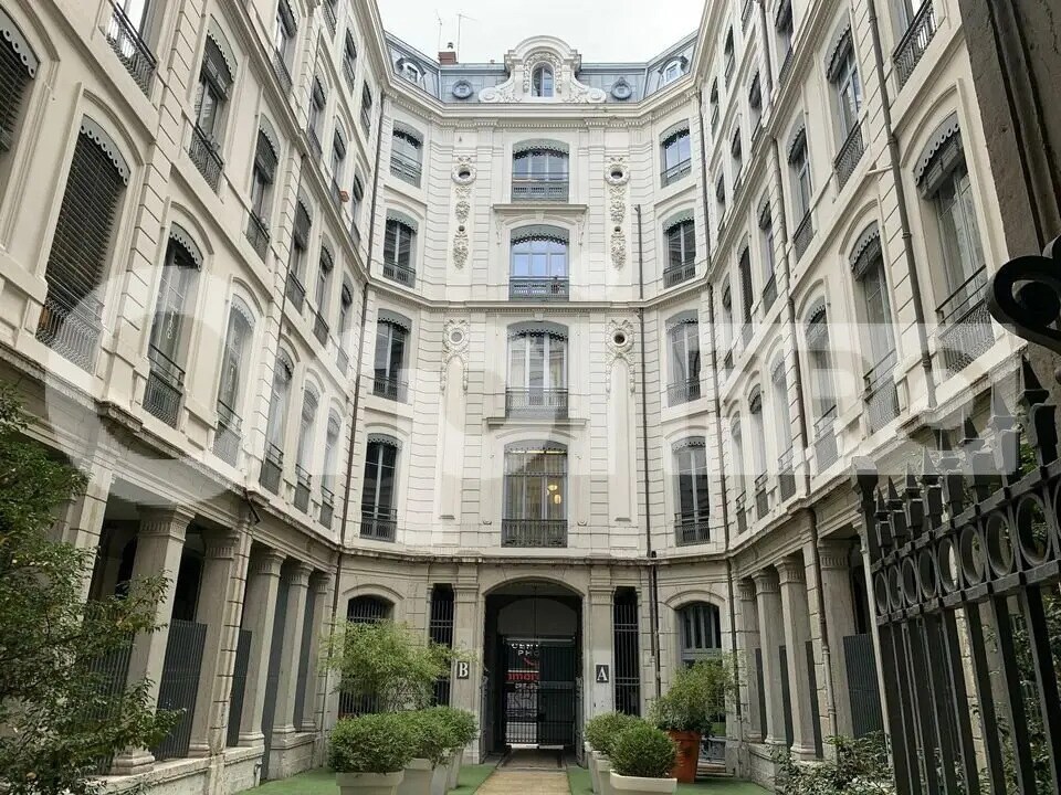 Office in Lyon for lease Building Photo- Image 1 of 6