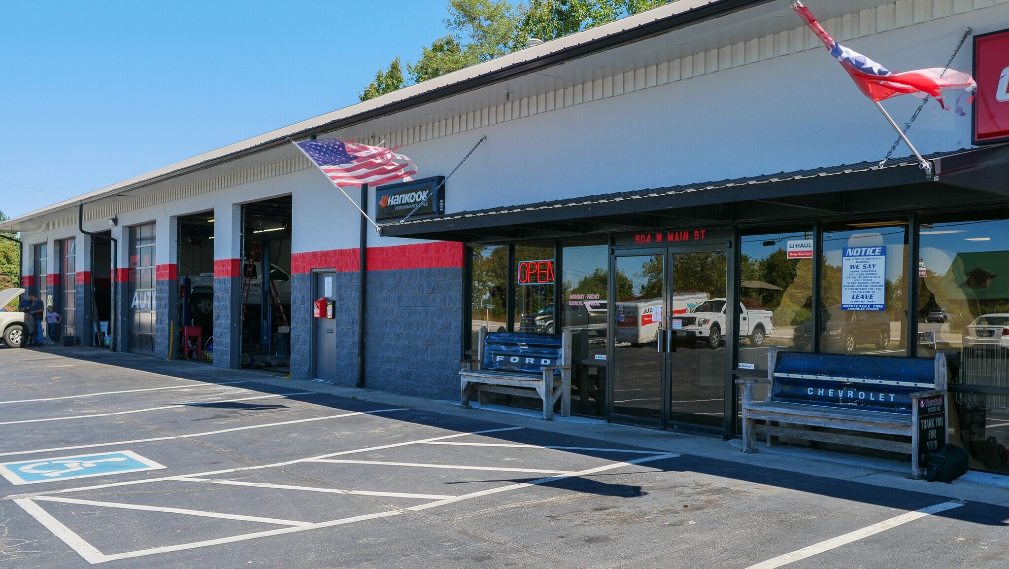 904 W Main St, Monteagle, TN 37356