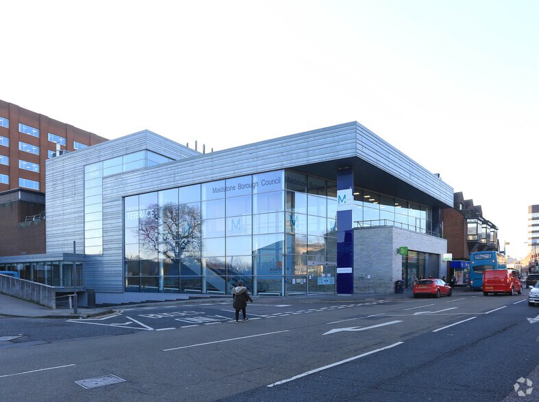 King St, Maidstone for lease - Building Photo - Image 1 of 6