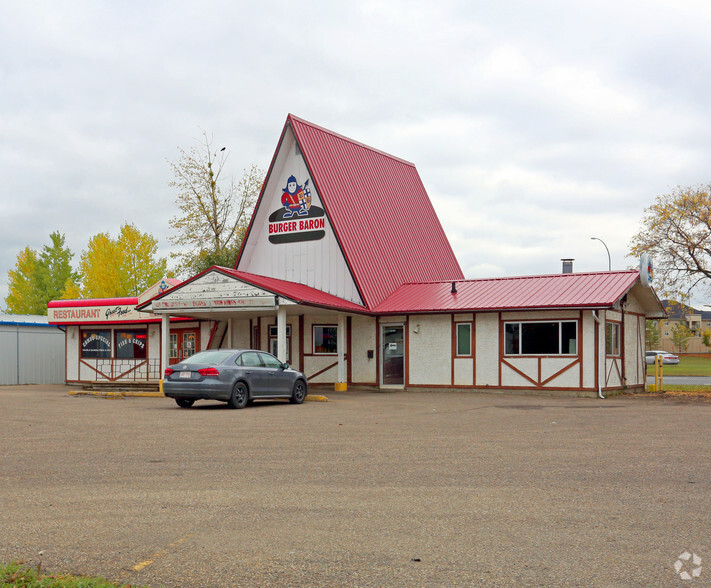 7007 82 Ave NW, Edmonton, AB for sale - Primary Photo - Image 1 of 1