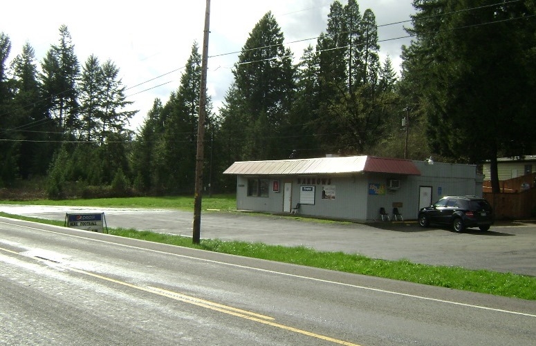 21608 N Umpqua Hwy, Idleyld Park, OR for sale Building Photo- Image 1 of 1