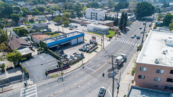 2436 Hyperion Ave, Los Angeles CA - Automotive Property