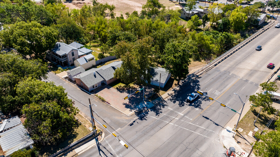 301 S Adams St, Fredericksburg, TX for sale - Primary Photo - Image 1 of 67