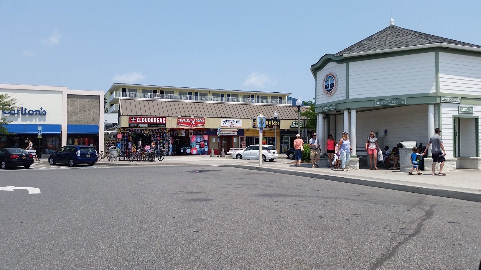 1929 Rehoboth Ave, Rehoboth Beach, DE 19971 PRIME 1ST BLOCK RETAIL