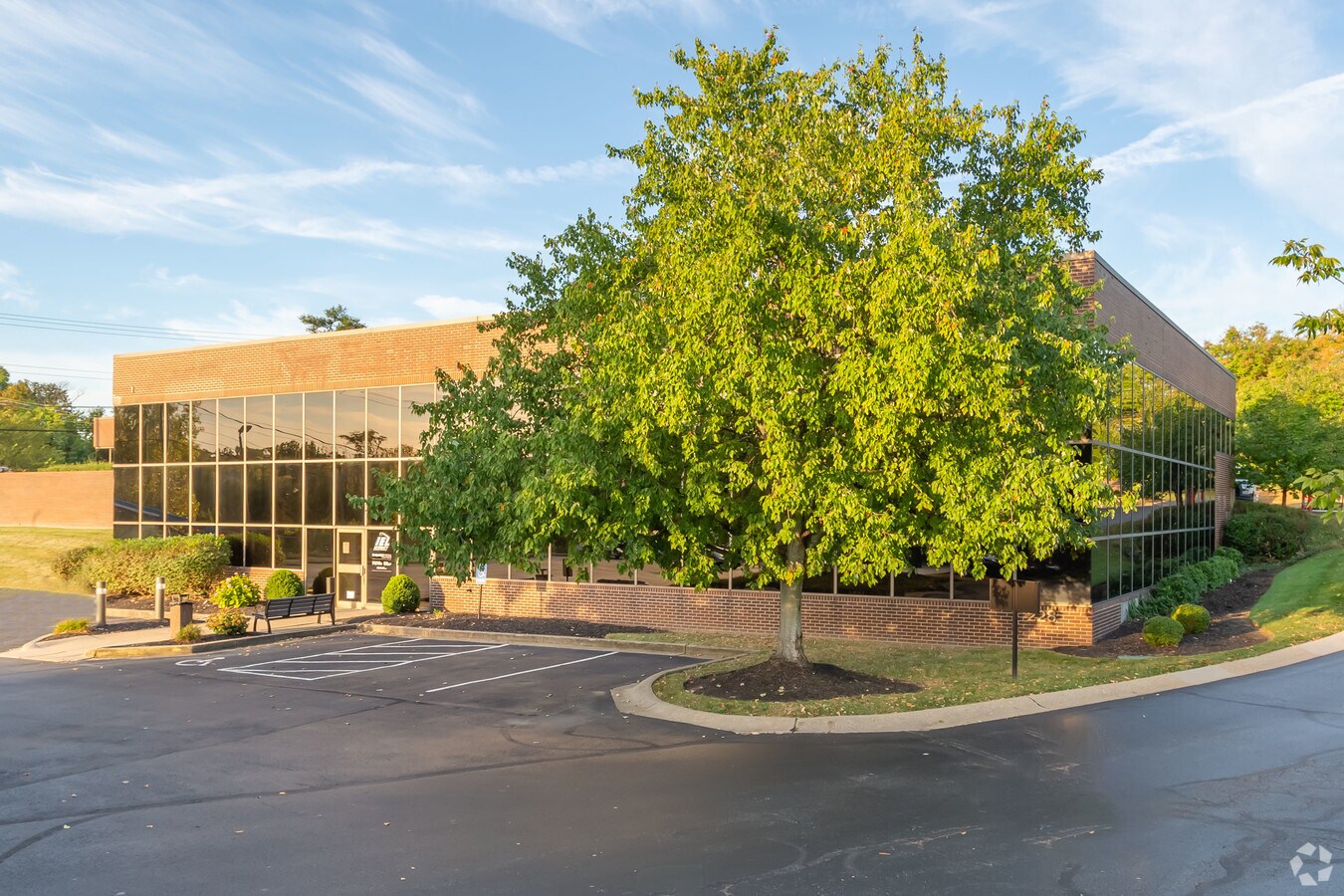 226228 Grandview Dr, Fort Mitchell, KY 41017