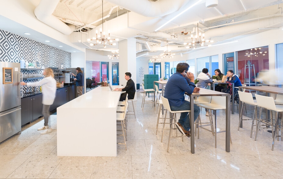 2150 N 1st St, San Jose, CA for lease - Building Photo - Image 2 of 25