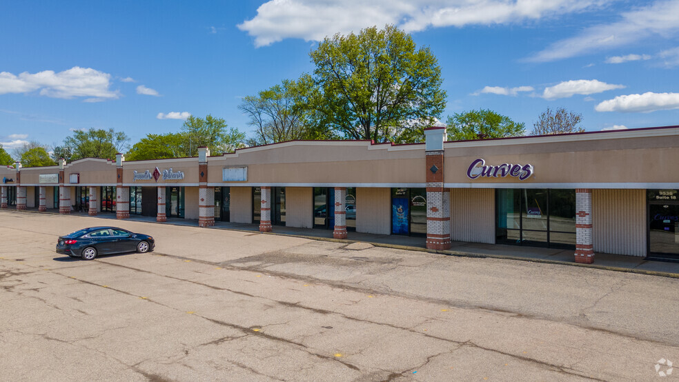 9536 Cincinnati Columbus Rd, West Chester, OH for lease - Building Photo - Image 2 of 9