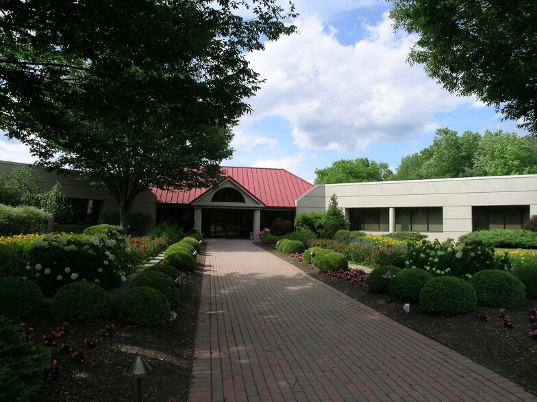 4355 County Line Rd, Chalfont, PA for sale - Primary Photo - Image 1 of 1