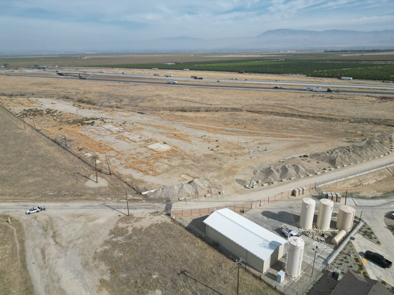 4800 Sabodan Rd, Lebec, CA for lease - Aerial - Image 2 of 6