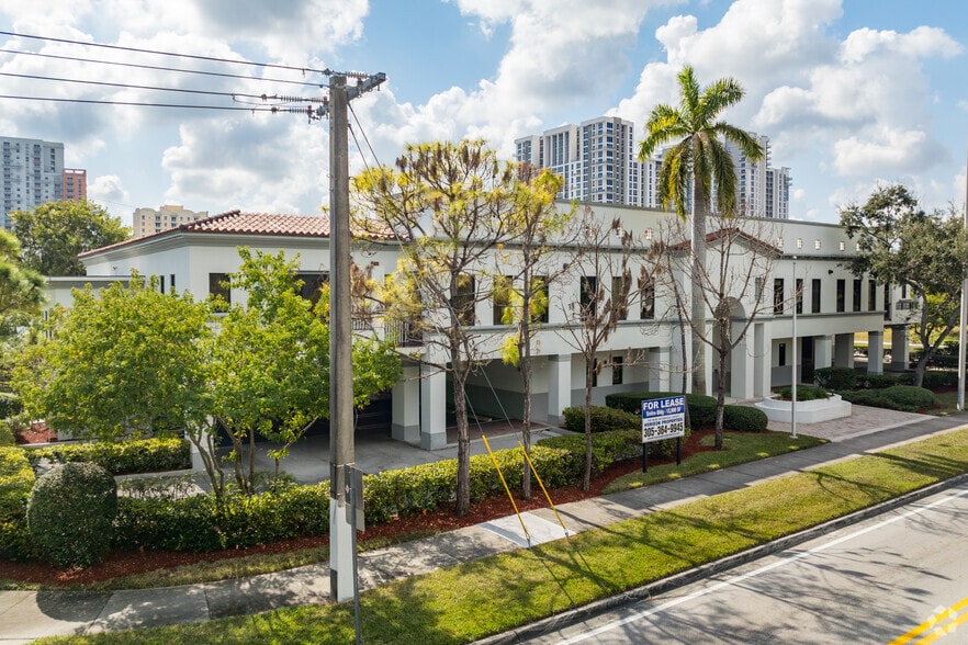 6900 SW 80th St, Miami, FL for sale - Building Photo - Image 1 of 22