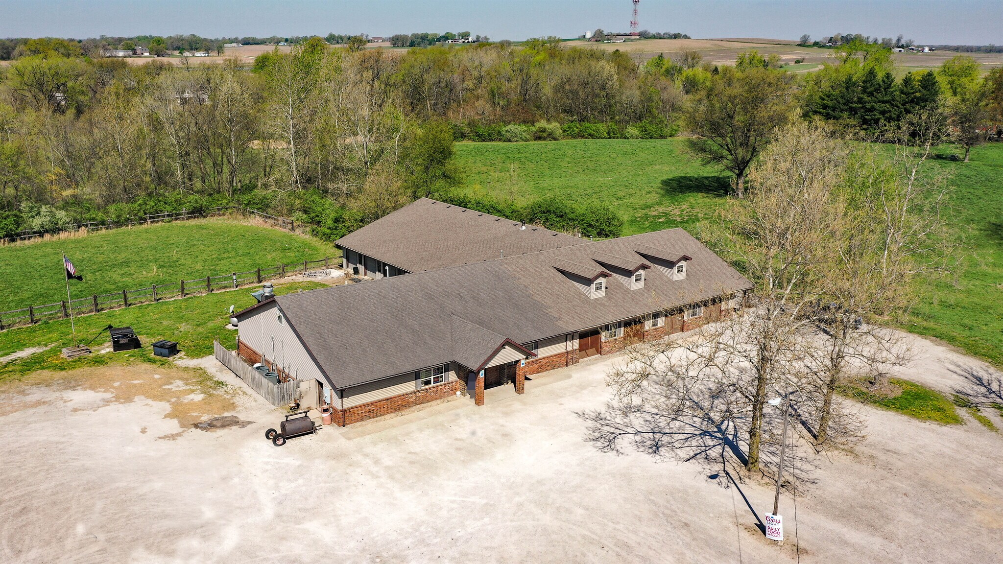 15281 IL-109, Dow, IL for sale Primary Photo- Image 1 of 1