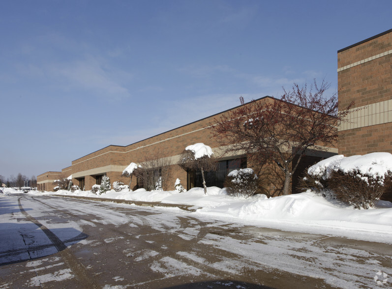 1531 Boettler Rd, Uniontown, OH for lease - Building Photo - Image 3 of 3