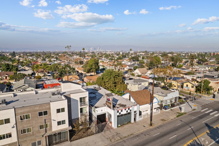 1311 W Florence Ave, Los Angeles, CA for sale - Building Photo - Image 3 of 16