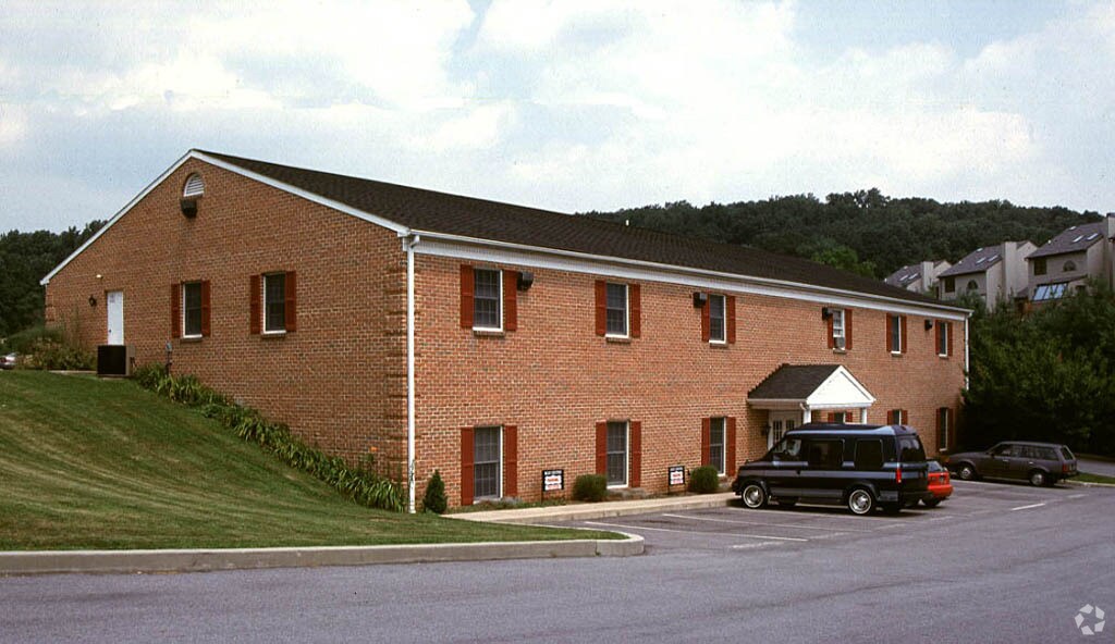 1651 Mt Zion Rd, York, PA 17406