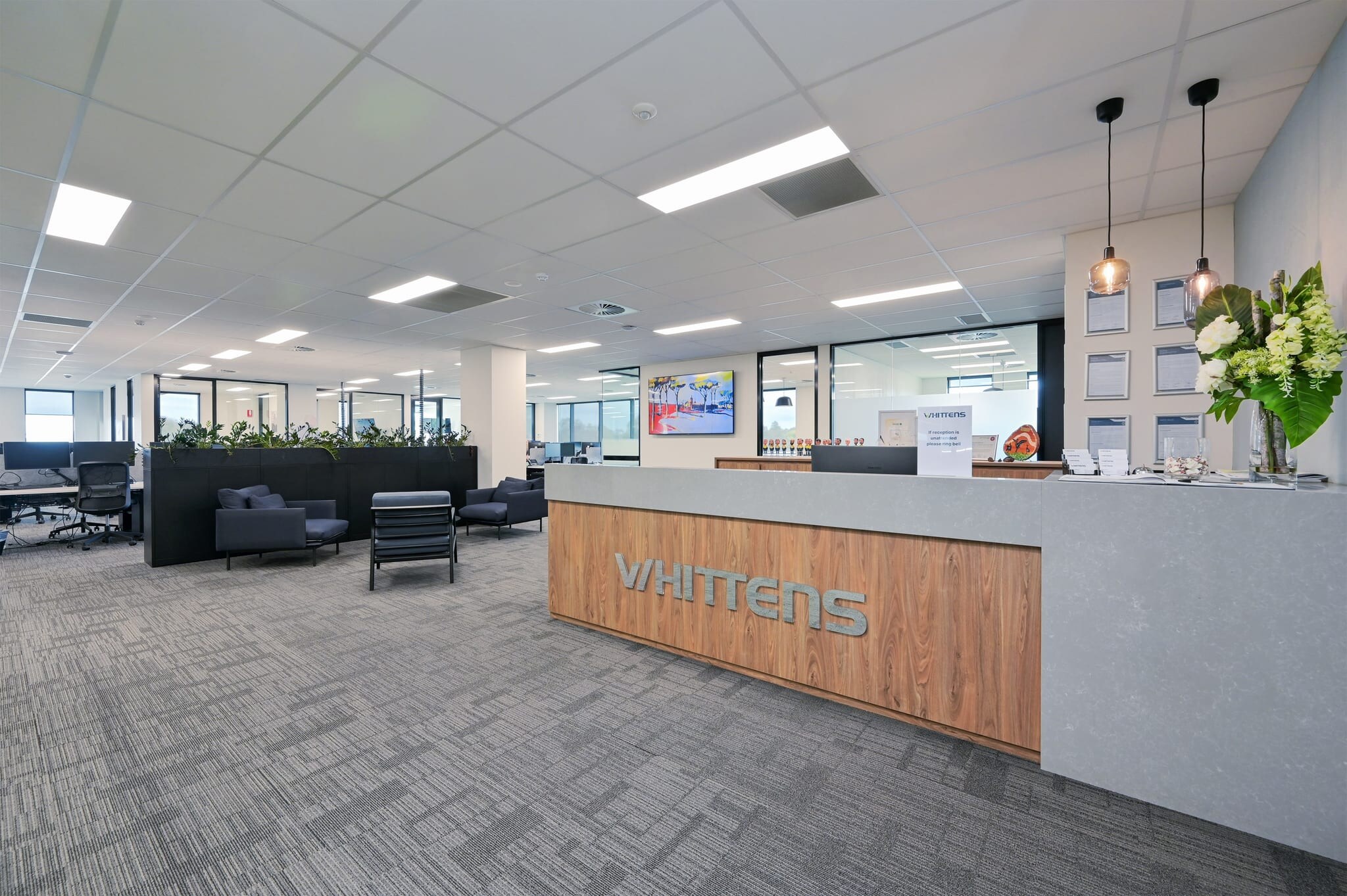 302 Selby St N, OSBORNE PARK for lease Interior Photo- Image 1 of 9