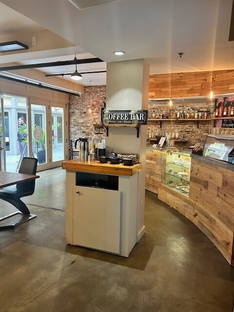 65 Westminster St, Providence, RI 02903 - Unit 118 -  - Interior Photo - Image 1 of 9