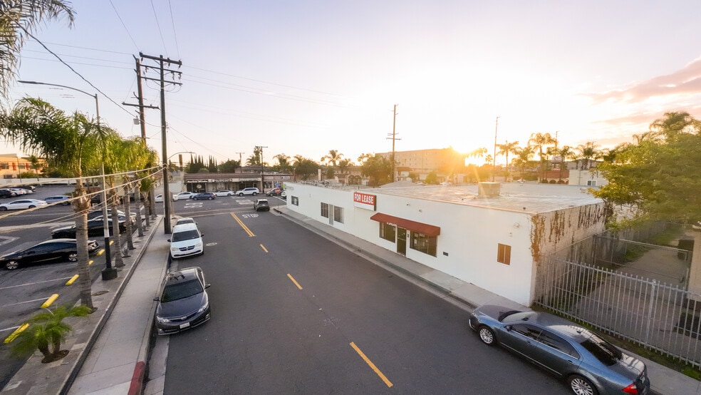 4357-4359 Florence Ave, Bell, CA for lease - Building Photo - Image 3 of 25