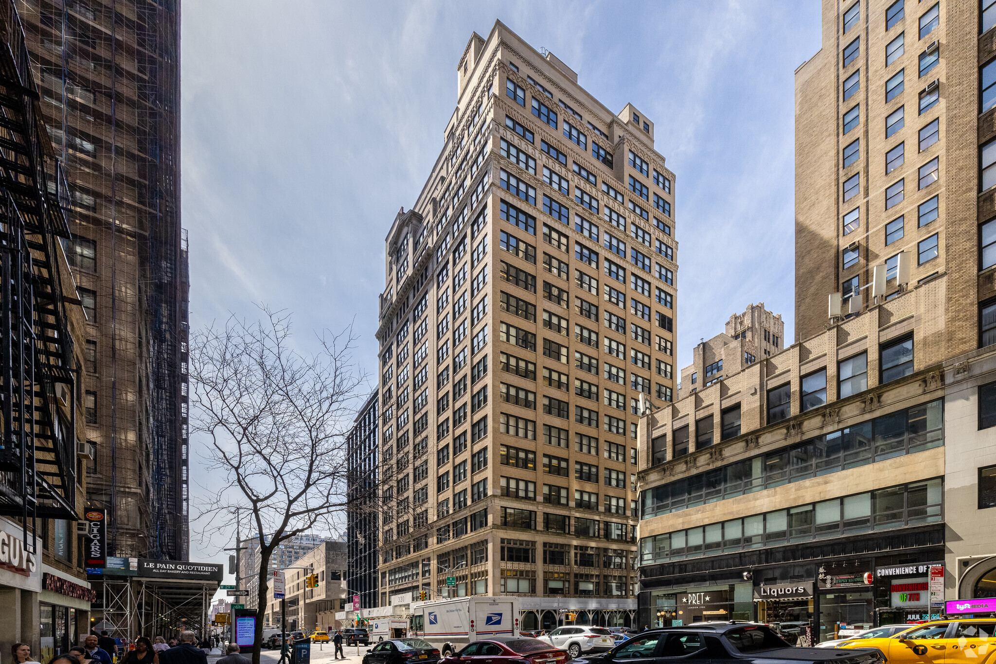 330 Seventh Ave, New York, NY for lease Primary Photo- Image 1 of 6