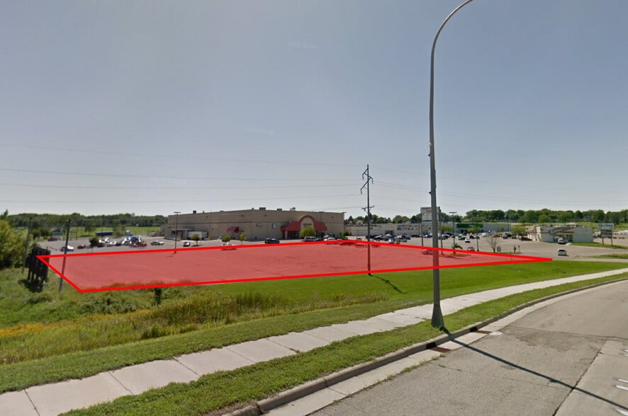 1619 W Main St, Albert Lea, MN for sale - Building Photo - Image 2 of 3