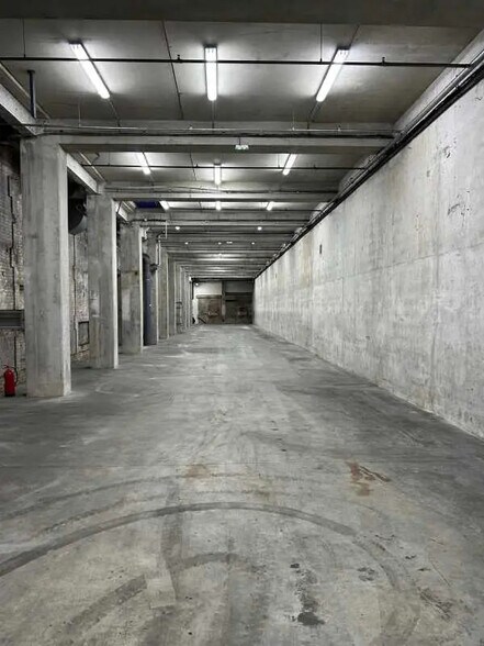 Flex in Canteleu for sale - Building Photo - Image 2 of 5