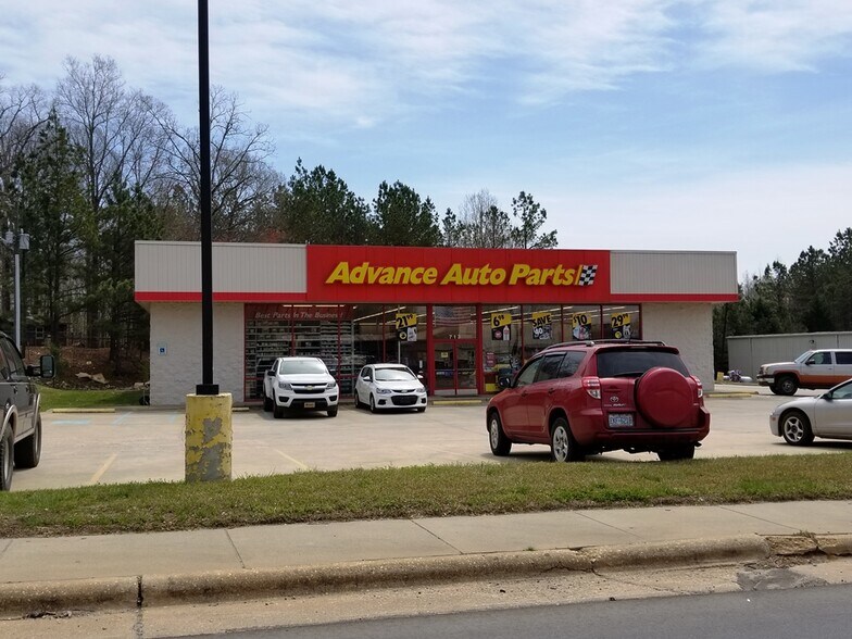 713 Albemarle Rd, Troy, NC for sale - Primary Photo - Image 1 of 1