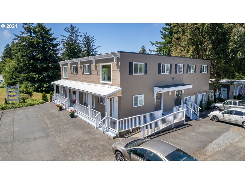 48292 Highway 101, Langlois, OR for sale - Primary Photo - Image 1 of 1