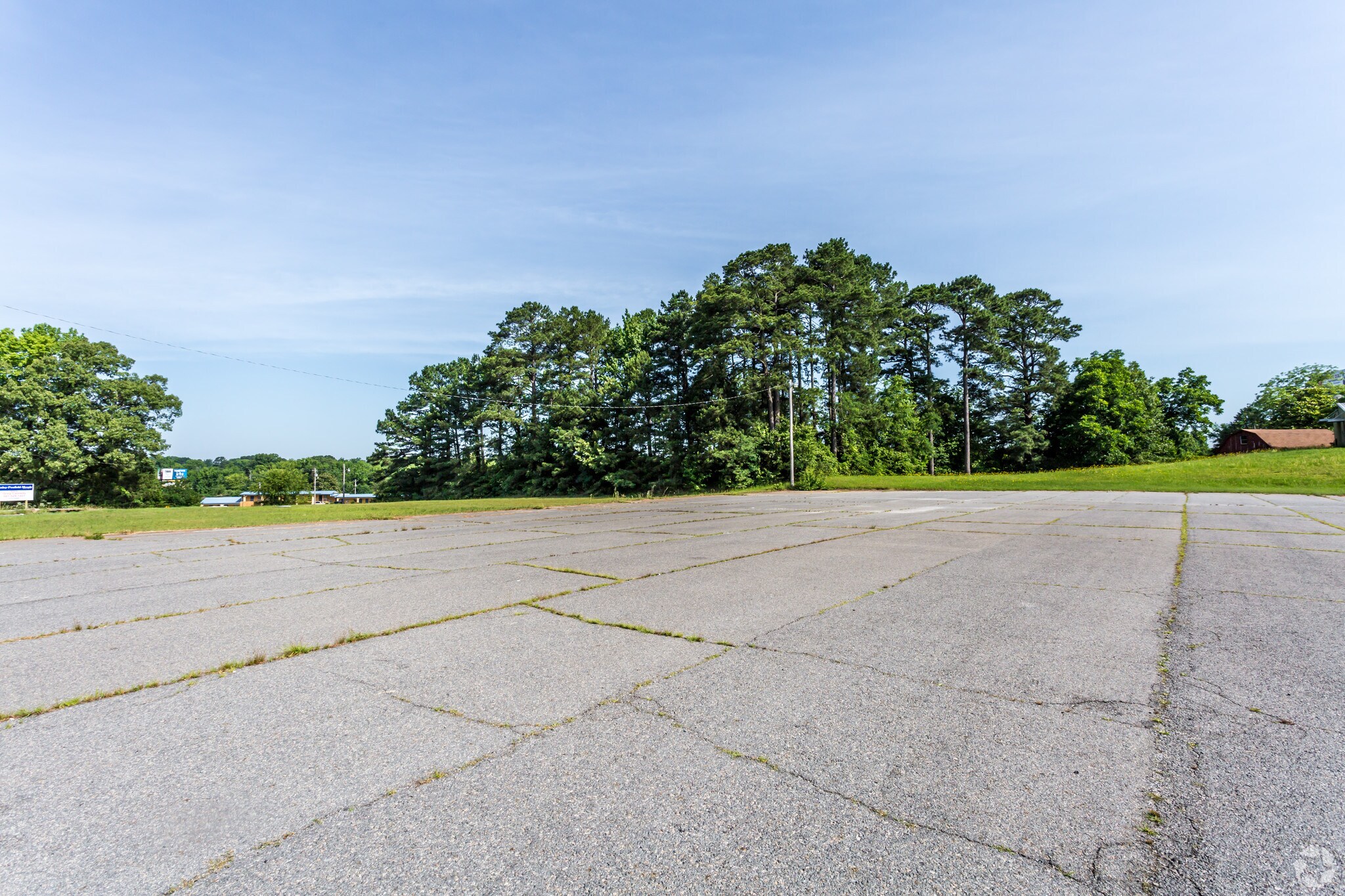 Fleming Dr, Benton, AR for sale Primary Photo- Image 1 of 1