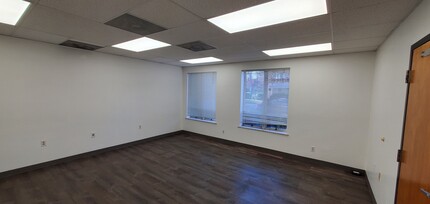 140 Bryant Ave, Cranford, NJ for lease Interior Photo- Image 1 of 3