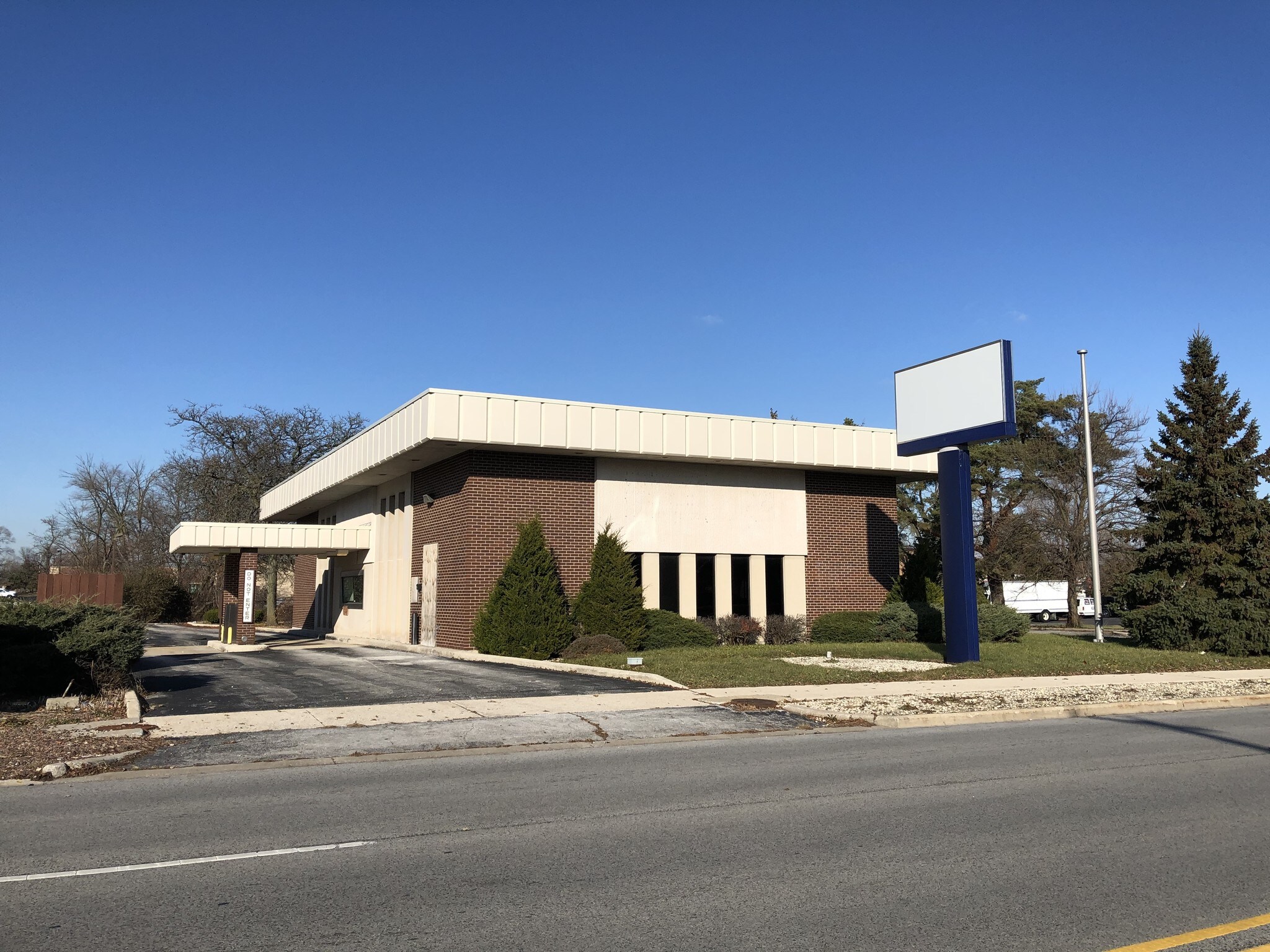 225 W Joe Orr Rd, Chicago Heights, IL 60411 Retail for Sale