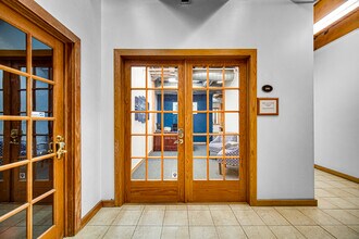 560-566 W Lake St, Chicago, IL for lease Interior Photo- Image 2 of 19