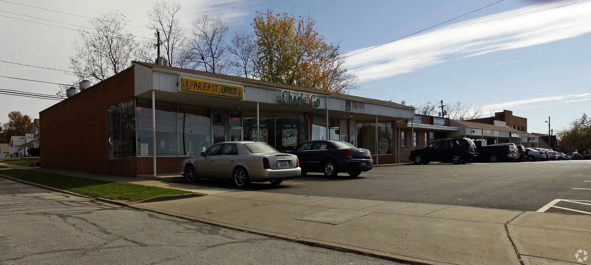 52295233 Warrensville Center Rd, Maple Heights, OH 44137