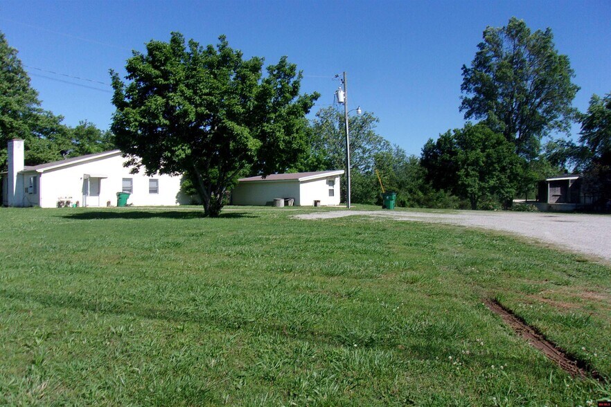 6852 HWY 62 West, Gassville, AR 72635