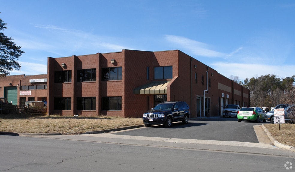 105 Douglas Ct, Sterling, VA for lease - Building Photo - Image 1 of 3